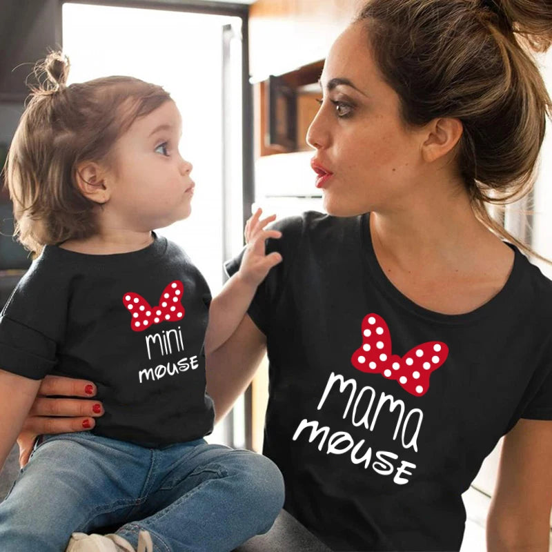 Cotton Family Matching Clothes Outfits Mother and Daughter T-Shirt Mommy and Me Clothes Lovely Blouse Kids Baby Girl Boys Look